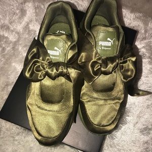 Puma Shoes - Puma for Fenty Bow Sneakers - Olive Branch Puma Shoes - Puma for Fenty Bow Sneakers - Olive Branch